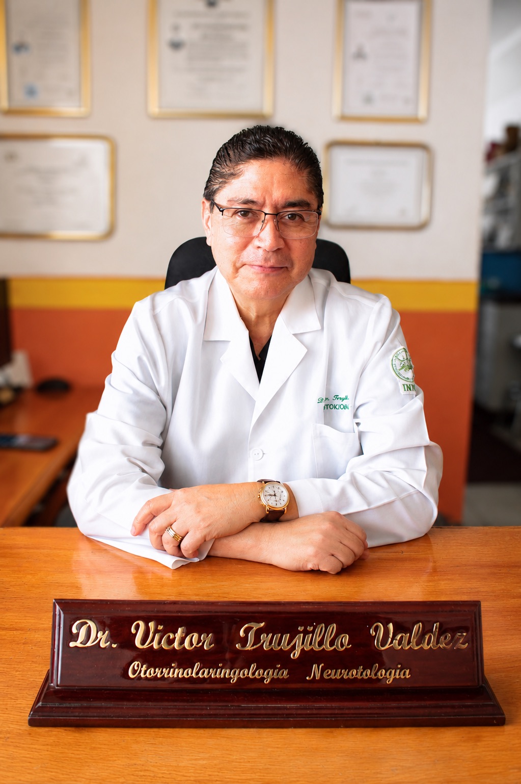 Dr. Víctor Trujillo Valdez